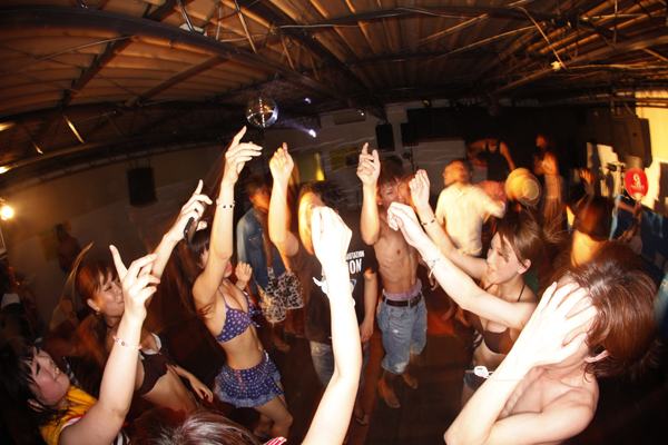 湘南海の家イベント募集 600x400 235.1kb