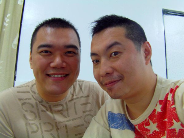 マッサージ師の写真（台湾） 600x450 42.4kb