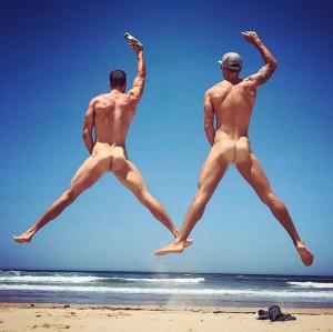 9月4＆5日　沖縄の秘密のビーチでヌードヨガ♪ 1079x1074 131.4kb