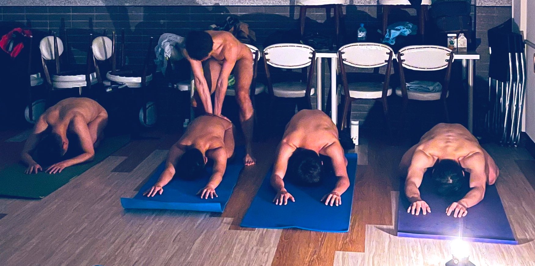 2月★高田馬場でヌードヨガ＆ペアヨガ（初めての方、お一人様大歓迎！）