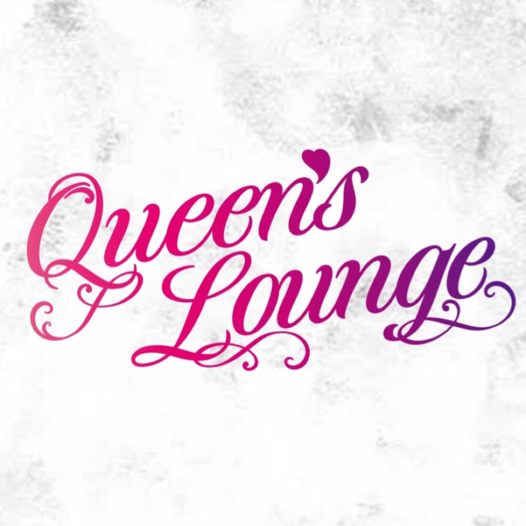 QUEEN’S LOUNGE