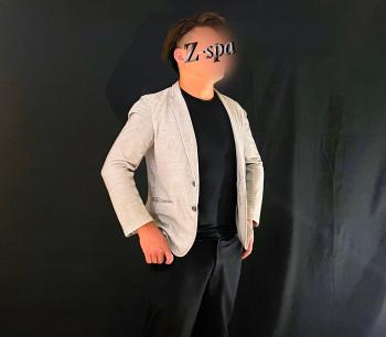 博多店スタッフ紹介です✨ 2542x2220 2145.1kb