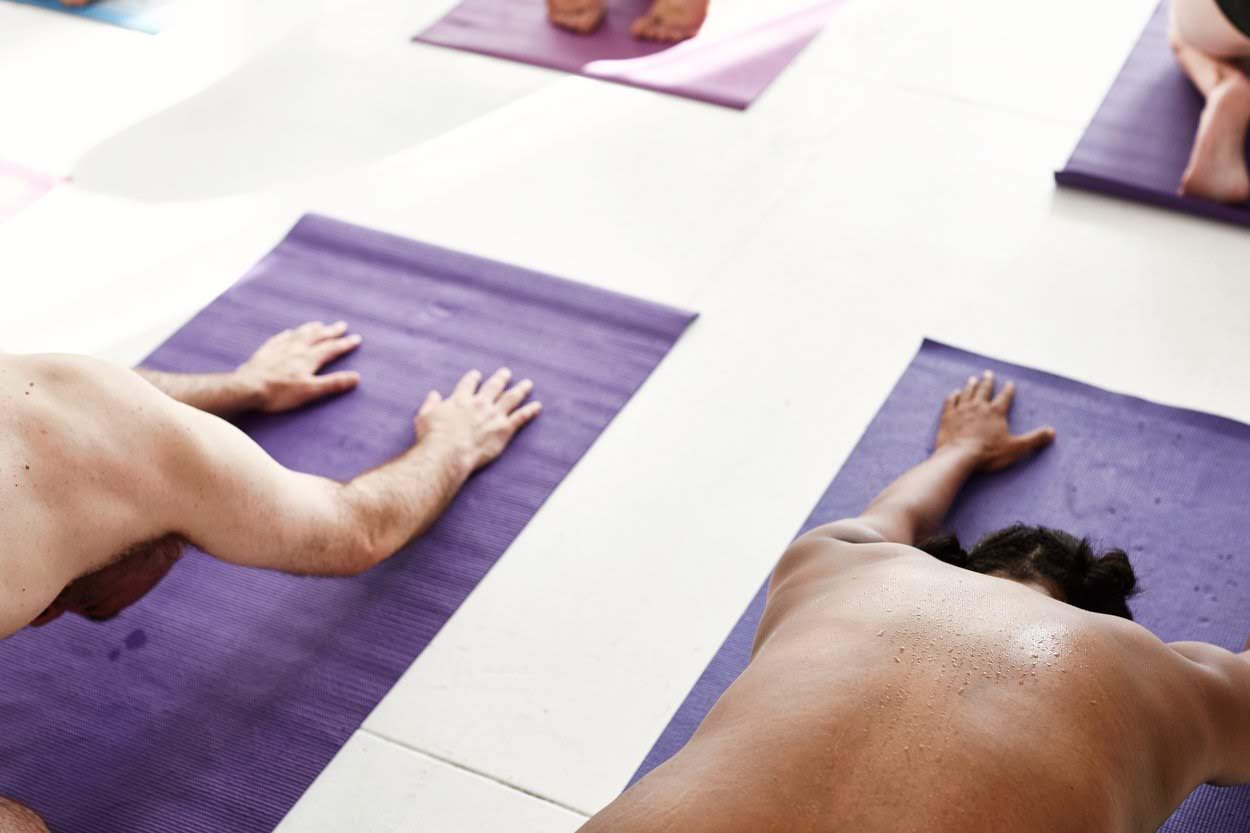 NEW!!【ヨガ＆ストレッチ＠新宿御苑前】5月11、19＆26日20：00～