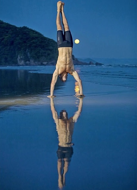 【パンイチ★ストレッチ＆ヨガ＠新宿御苑前】毎週月曜日19：30～21：00