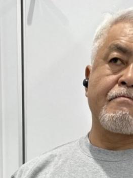 大人の男の隠れ家で貴方だけのひと時を。 300x400 15.3kb