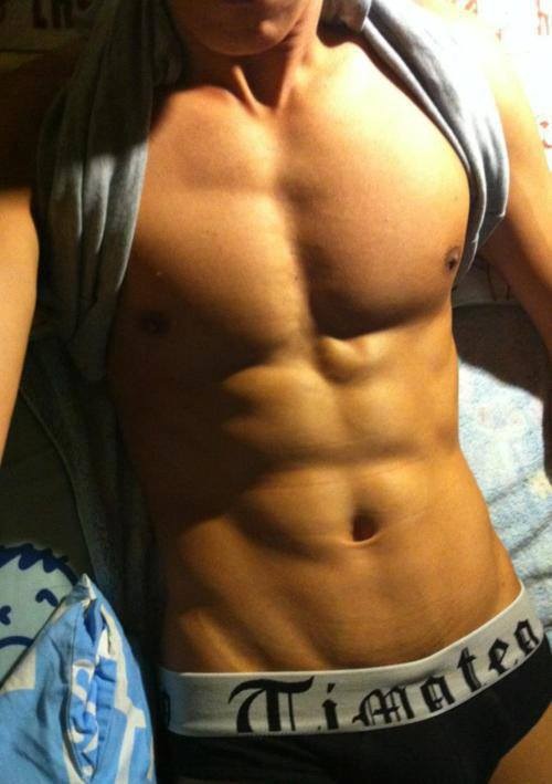 レッドライン東京｜ゲイマッサージで極上の癒しを体験