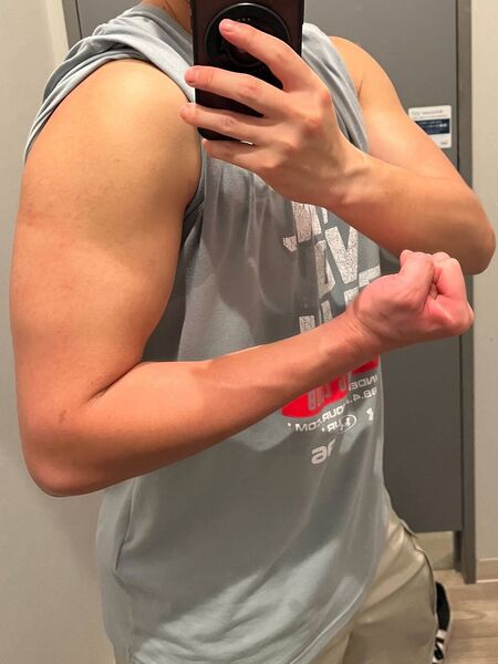 一世風靡東京 りょうすけ君★★★ イケメン筋肉アスリート登場!!  - 1108x1478 118.1kb