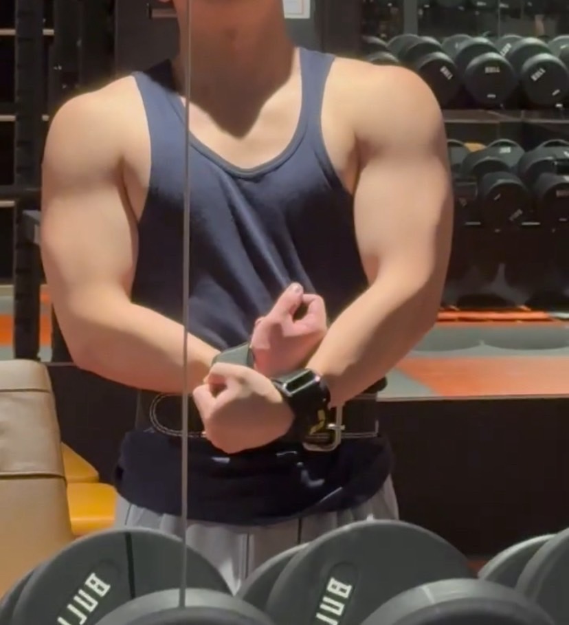 【Red Line 東京】本格派ゲイマッサージで、心と体の両方を解き放つ。  ─ 癒し・密着・安心をすべての男性に ─