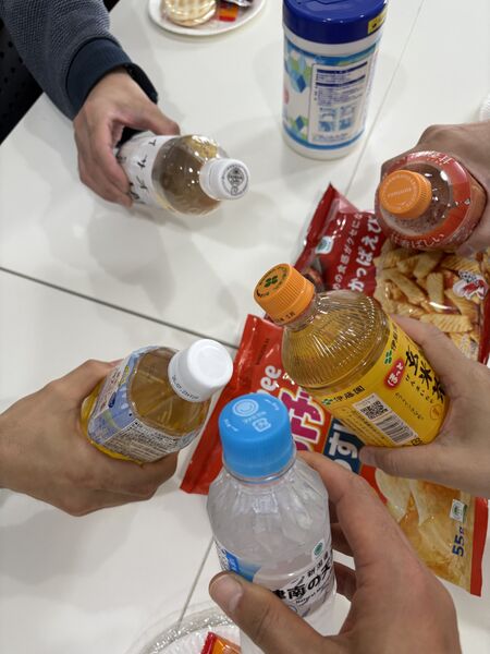 1/9夜ゲイ男子新年会 5712x4284 3378.9kb