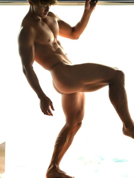 【ヌードパワーヨガ＠新宿御苑前】水＆金曜19：30～21：00 1024x1366 58.9kb