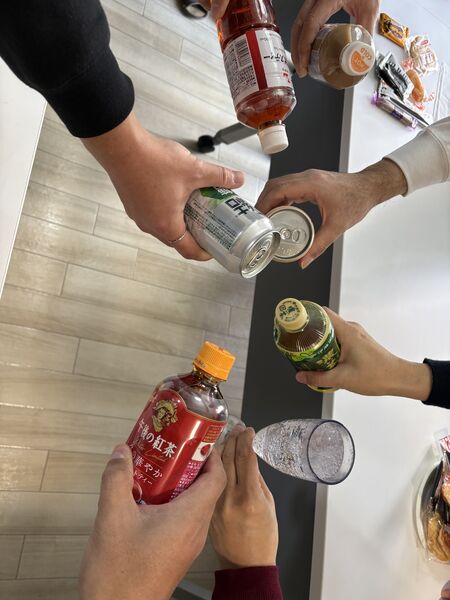 3/29昼40代メインのゲイ男子交流会 5712x4284 3788.7kb