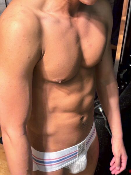 -Naked Gymトレーナー紹介-【ユタ】 - 1108x1477 211.7kb - #Nakedgym #ネイキッドジム #トレーナー紹介