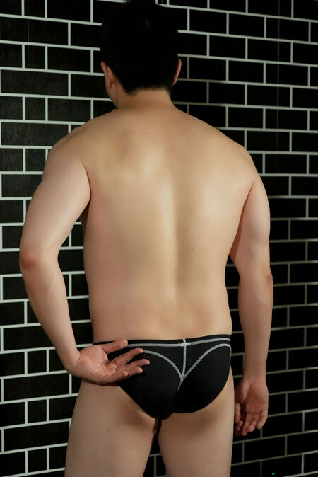 🔥 隼人/Hayato（183cm/90kg/32歳/P15cm）高身長パーソナルトレーナー【隼人】 1367x2048 236.1kb