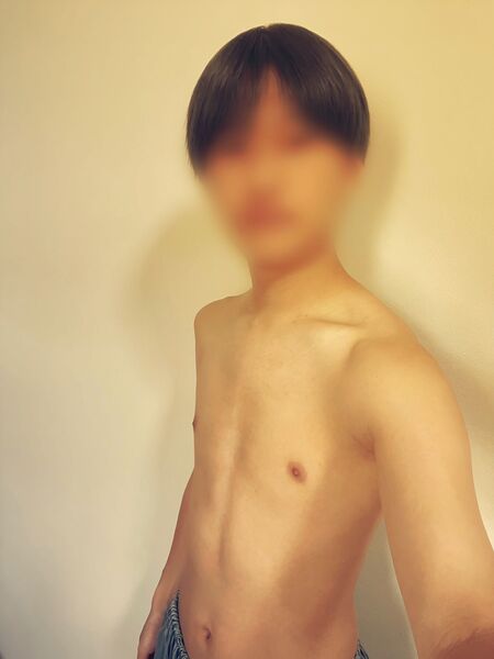 アユムが今月で卒業となります! - 1108x1477 140.2kb - #福岡 #博多 #ゲイマッサージ #売り専 #うりせん #ウリセン #ゲイ #マッサージ #個室 #出張 #バイト #アルバイト #求人