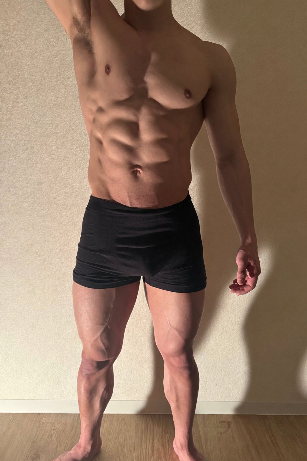 【東京ゲイマッサージ】レッドライン東京｜日本人男性に人気の出張ゲイマッサージ