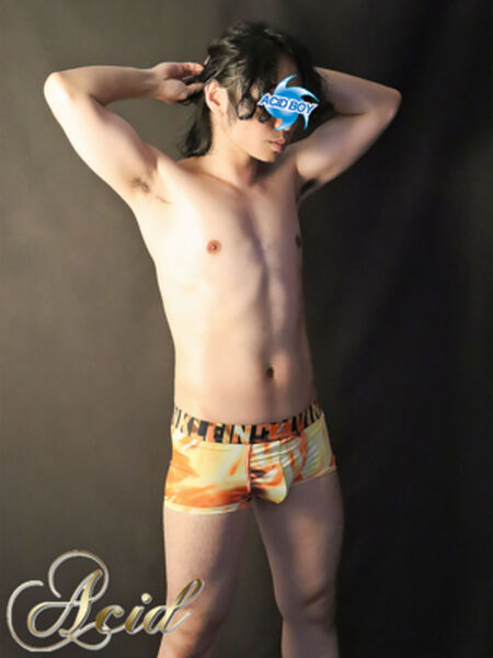 ACIDボーイ紹介！！ 300x400 121.3kb