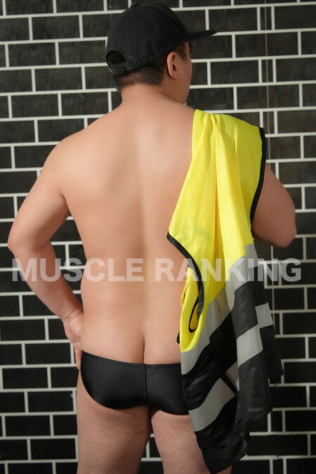 【急募】歩合70%超！バキバキマッチョと稼ぐならMUSCLE RANKING💪セラピスト大募集！ 2832x4240 1155.2kb
