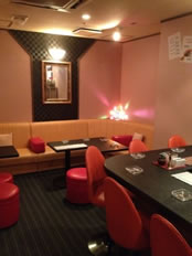 昭和歌謡Bar おかちめんこ - 愛知県 名古屋 ミックスバー - ショウワカヨウバー オカチメンコ